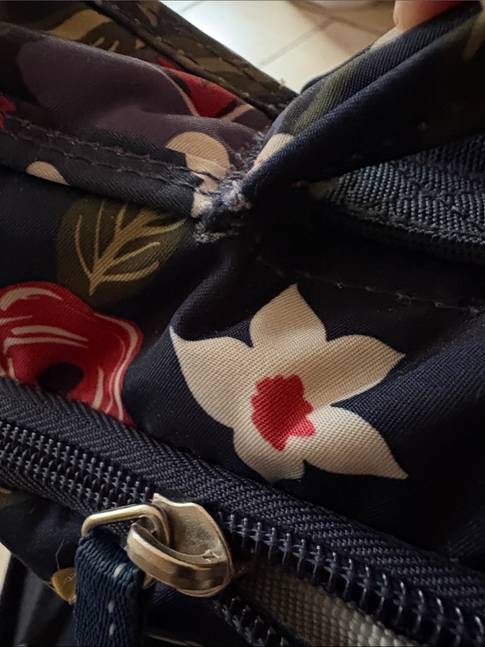 Ju-Ju-Be Classic Convertible Diaper Bag - Midnight Posy EUC - Picture 12 of 12